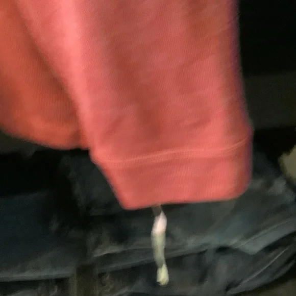 Greg Norman Collection coral 1/4 zip dri fit golf pullover - Picture 5 of 9